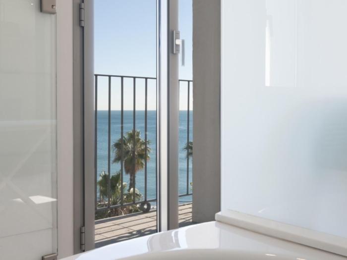 Kronos On The Beach Attic Suite Barcelone Extérieur photo