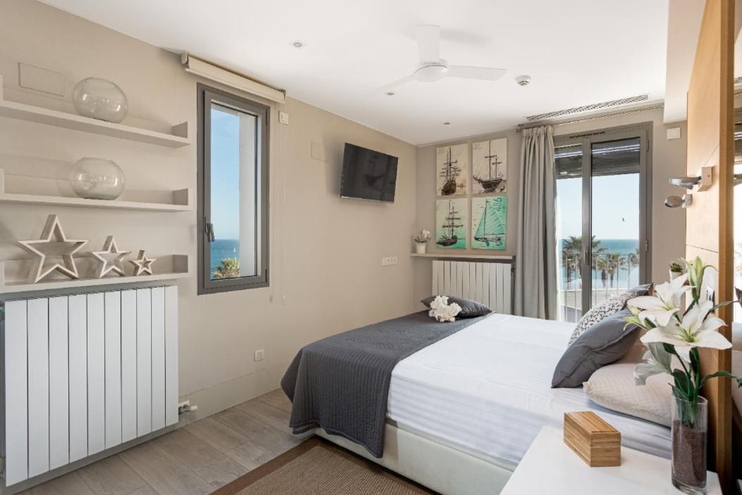 Kronos On The Beach Attic Suite Barcelone Extérieur photo